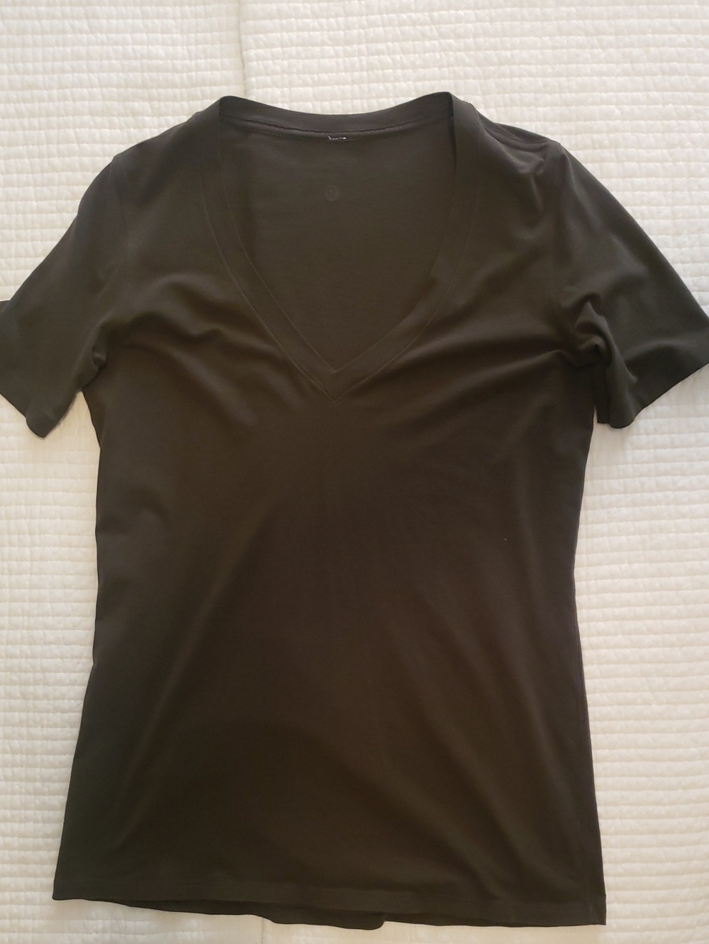 lululemon athletica Deep Olive Green V-Neck Short Sleeve Tee